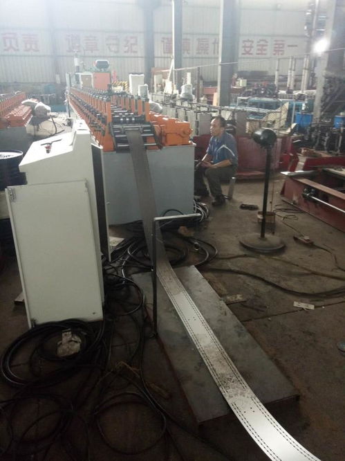 全自動電纜橋架冷彎生產(chǎn)技術(shù)廠家及電線電纜解決方案